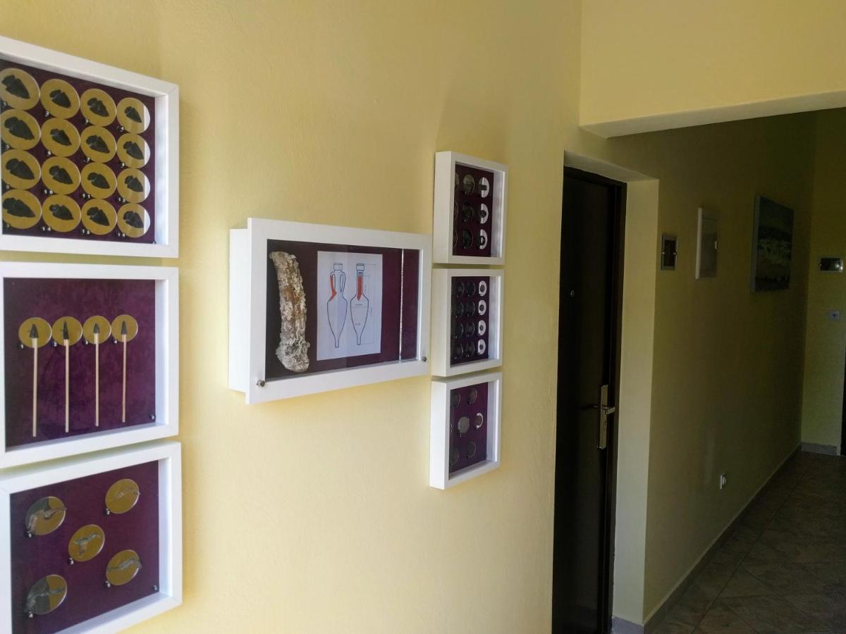 Apartament Bosi I Goli Starigrad Paklenica Zewnętrze zdjęcie