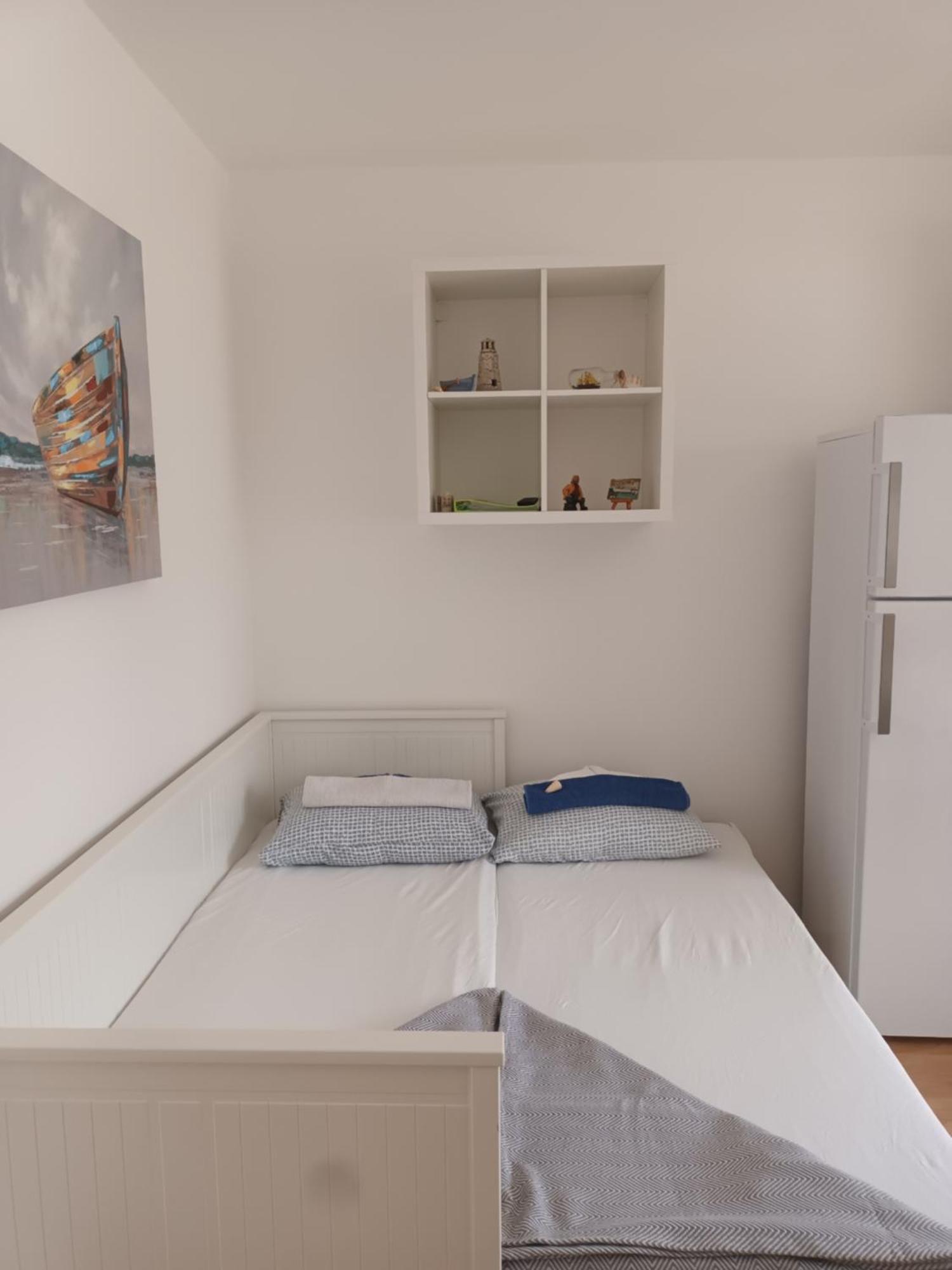 Apartament Bosi I Goli Starigrad Paklenica Zewnętrze zdjęcie